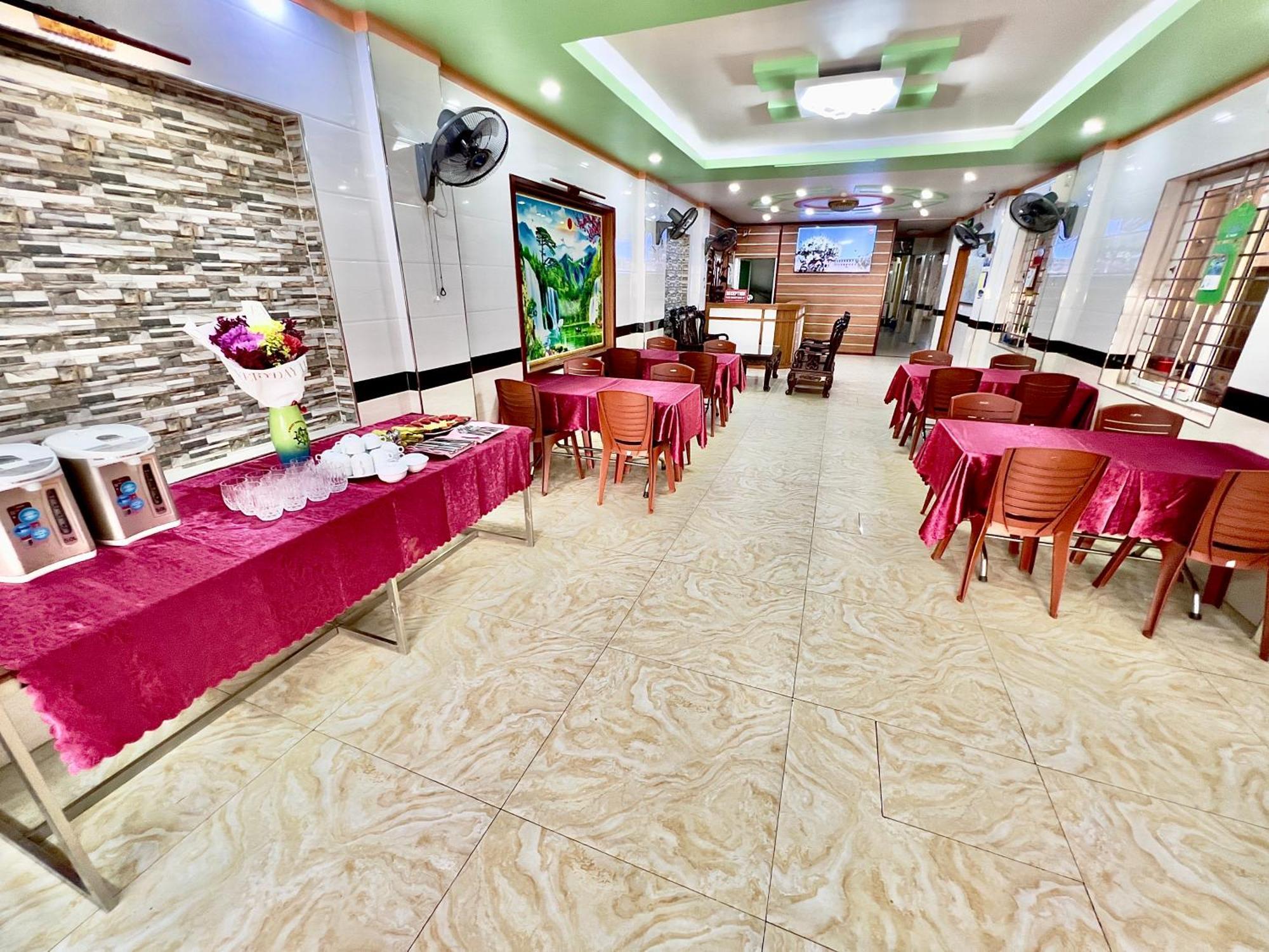 Manh Vuong Hotel Catba Dong Khe Sau Exterior photo